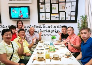 Thực khách tận hưởng một chuyến phiêu lưu ẩm thực tinh tế tại nhà hàng chay Phương Mai
